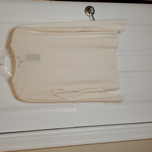 Ralph Lauren ♥️NWT♥️ Size L Winter Cream Long Sleeve T-shirt material top!♥️♥️♥️ - Picture 11 of 14